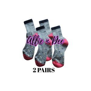 *BNWOT* 2 Pair Girls' Sports Reinforced Socks w/ Arch Support  Ages 10-12 (XL)